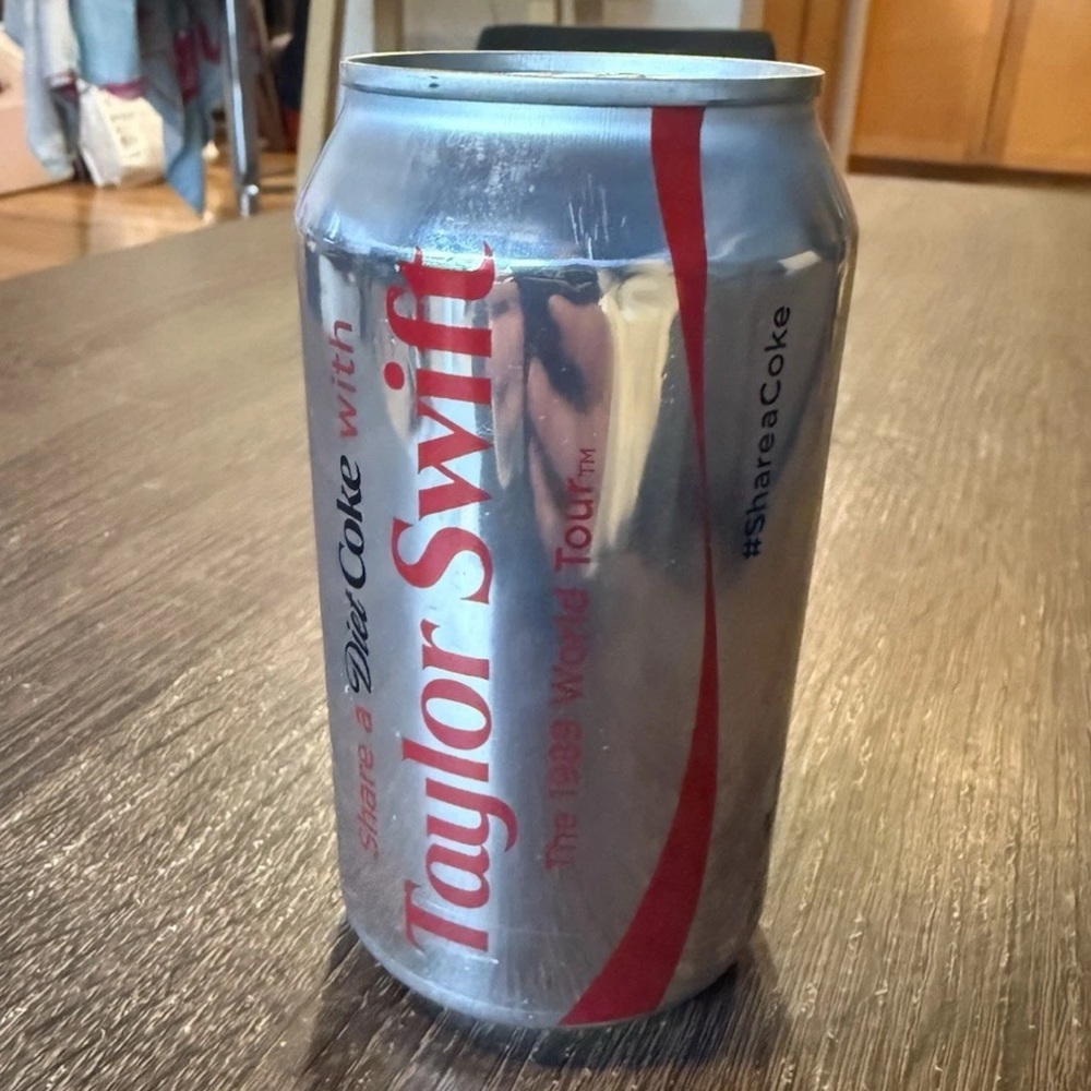 Rare Taylor Swift Diet Coca Cola Silver and Red Can Empty Unopened